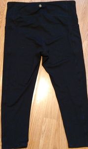 GAIAM OM CROPPED LEGGINGS with POCKETS SIZE XL